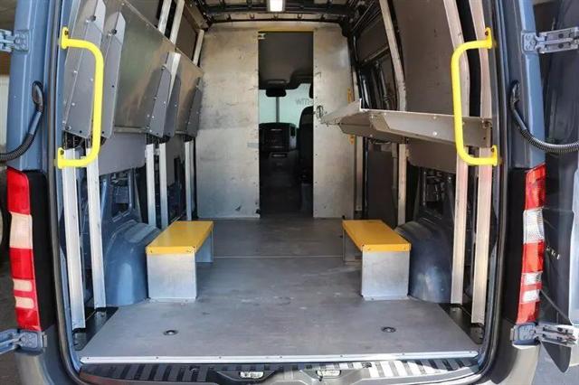2018 Mercedes-Benz Sprinter 2500 Standard Roof V6