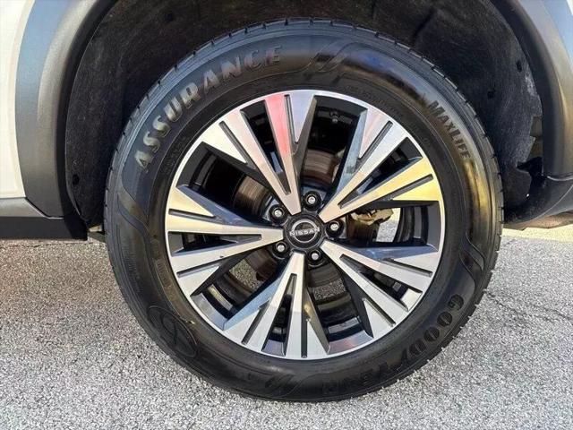 2023 Nissan Rogue SV FWD