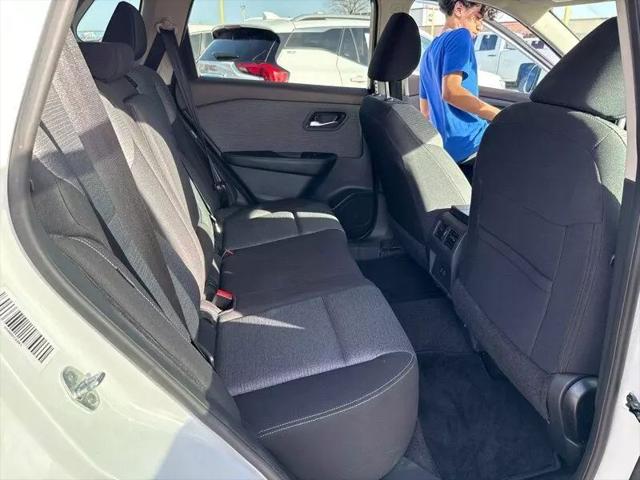 2023 Nissan Rogue SV FWD