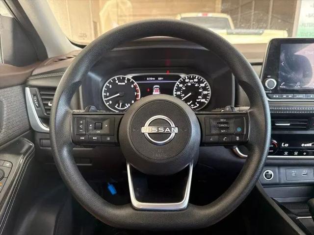 2023 Nissan Rogue SV FWD