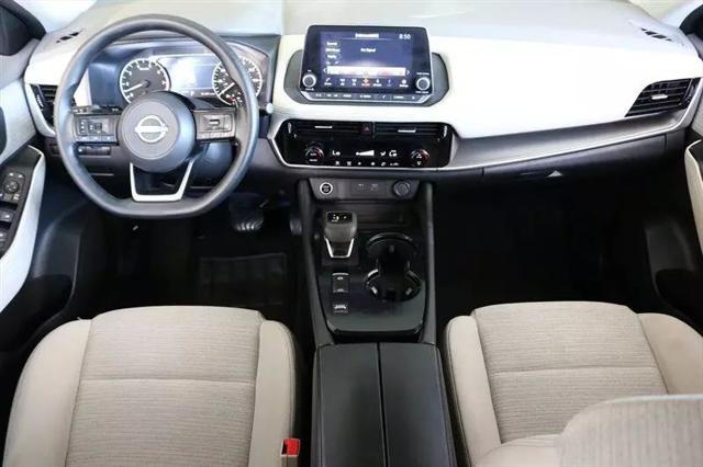 2022 Nissan Rogue SV FWD