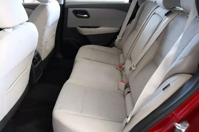 2022 Nissan Rogue SV FWD