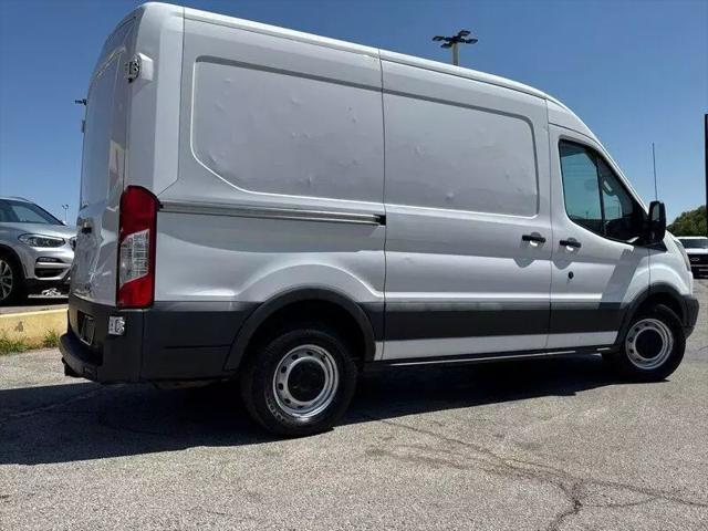 2015 Ford Transit Medium Roof w/Sliding Side Door w/RWB Van