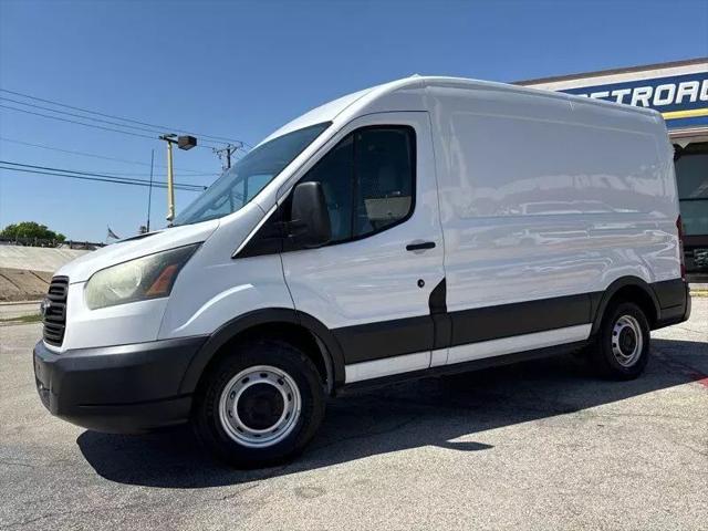 2015 Ford Transit Medium Roof w/Sliding Side Door w/RWB Van