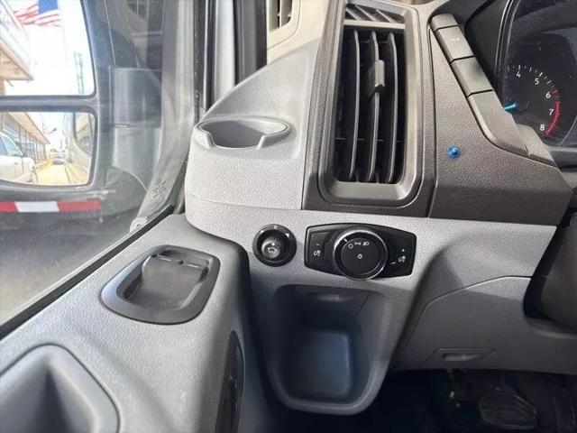 2015 Ford Transit Medium Roof w/Sliding Side Door w/RWB Van