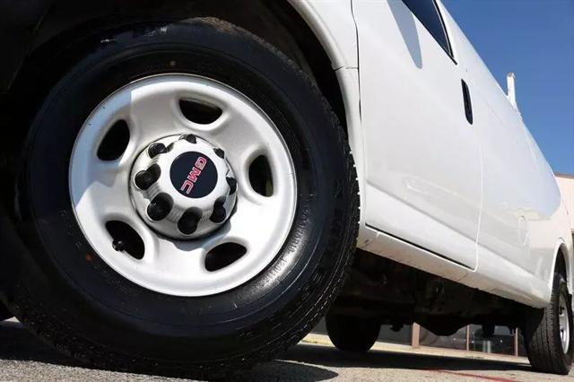 2020 GMC Savana Cargo RWD 2500 Regular Wheelbase Work Van