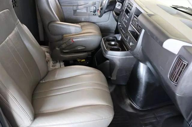 2020 GMC Savana Cargo RWD 2500 Regular Wheelbase Work Van