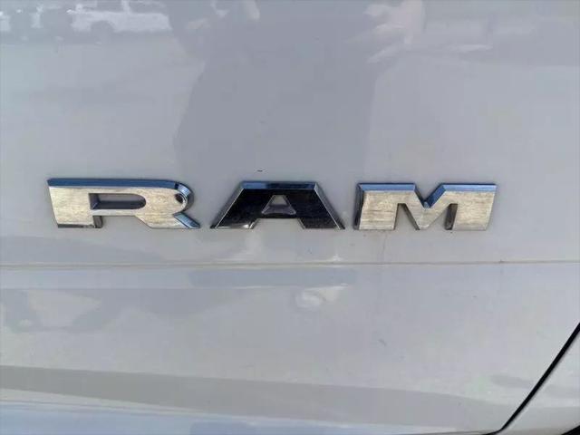 2022 Ram 2500 Tradesman Crew Cab 4x4 8' Box
