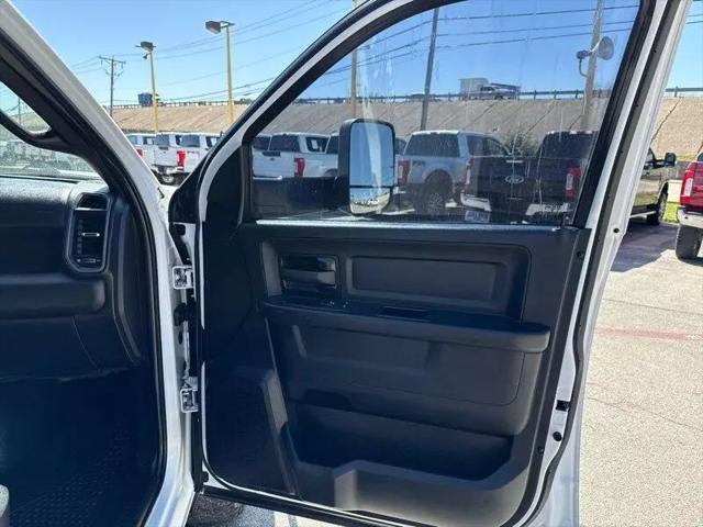 2022 Ram 2500 Tradesman Crew Cab 4x4 8' Box