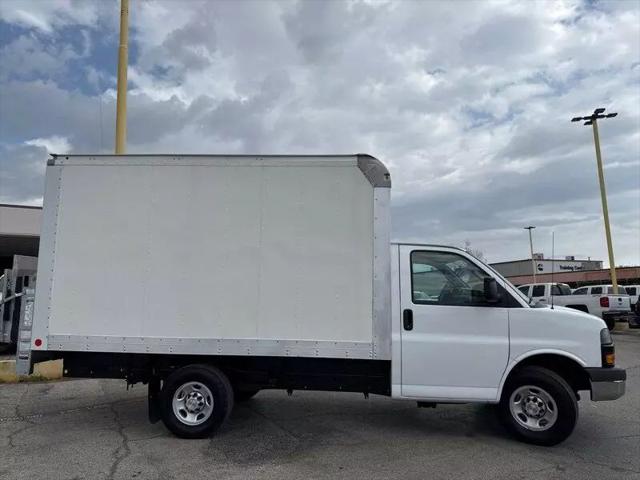 2024 Chevrolet Express Cutaway Work Van