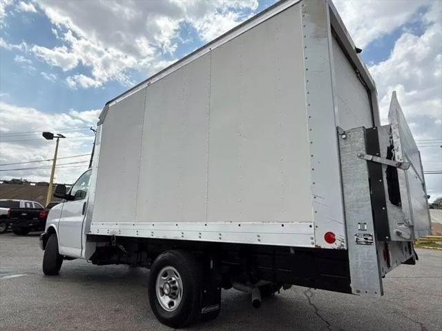 2024 Chevrolet Express Cutaway Work Van