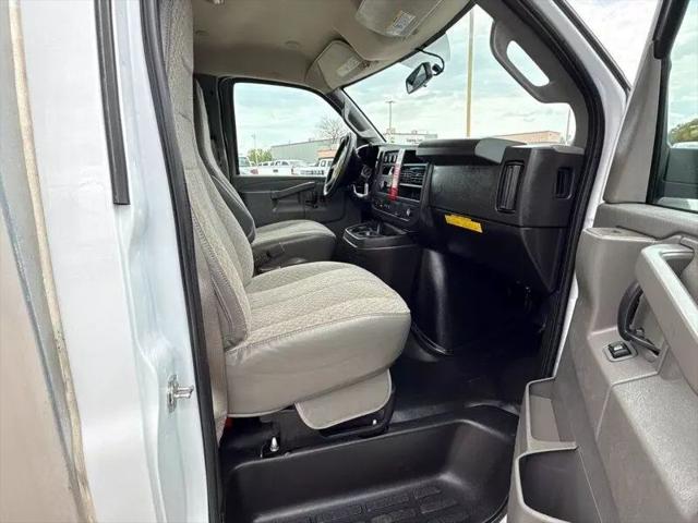 2024 Chevrolet Express Cutaway Work Van