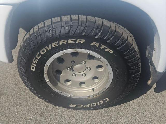 2004 Toyota Tundra SR5