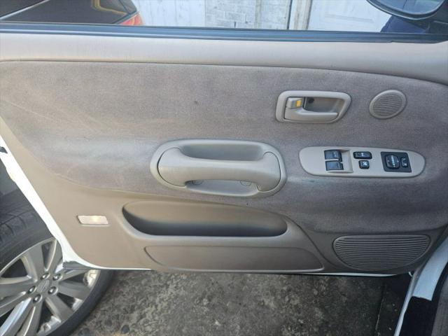 2004 Toyota Tundra SR5