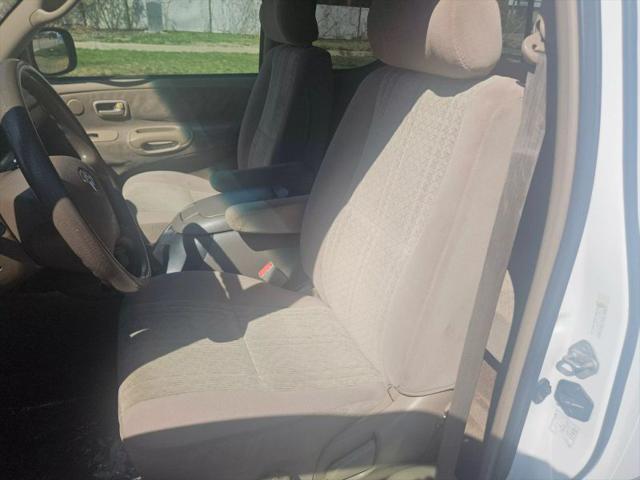 2004 Toyota Tundra SR5