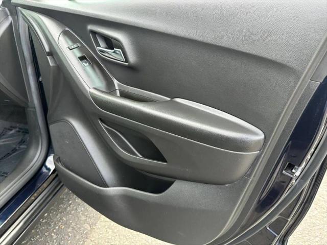 2021 Chevrolet Trax FWD LT
