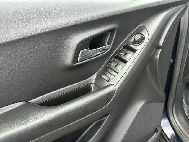 2021 Chevrolet Trax FWD LT