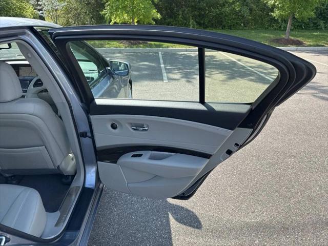 2014 Acura RLX Base