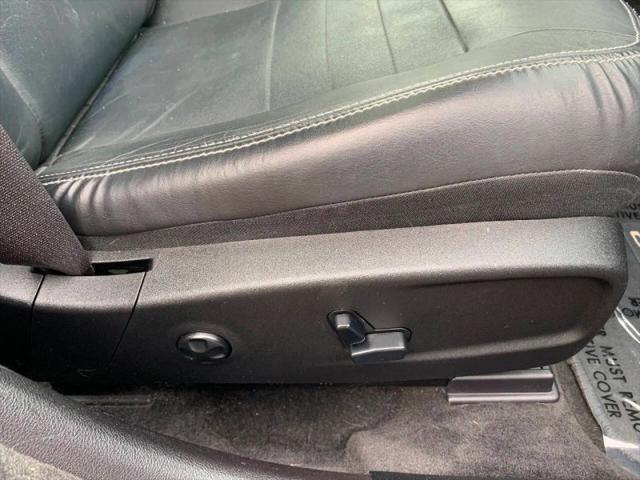 2011 Dodge Charger Base