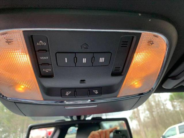 2011 Dodge Charger Base