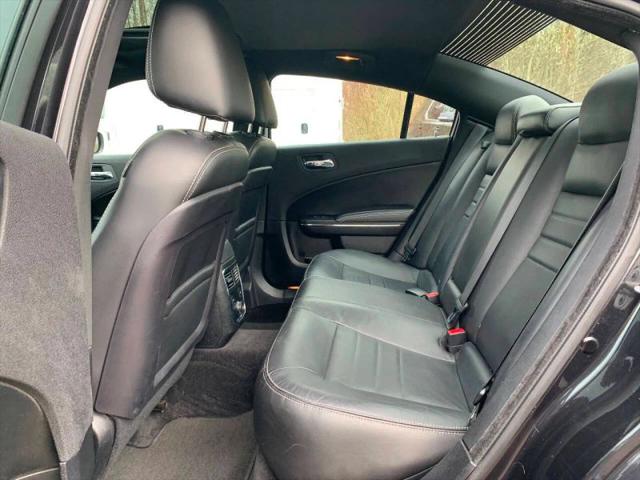 2011 Dodge Charger Base