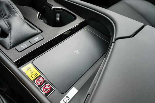 2025 Lexus ES 300h Unknown