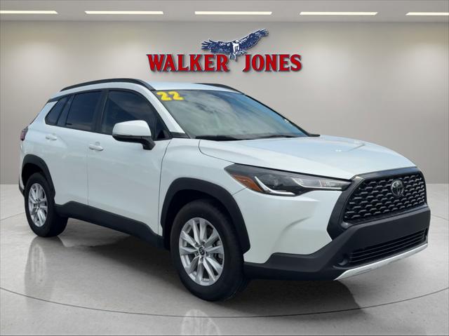 2022 Toyota Corolla Cross LE