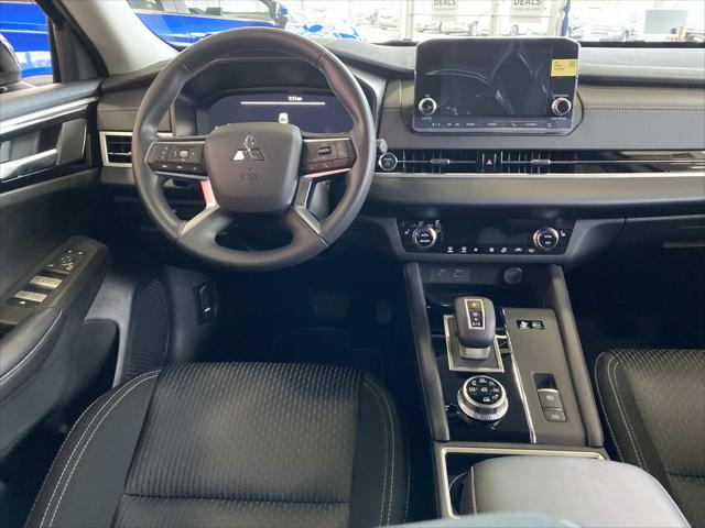 2025 Mitsubishi Outlander PHEV ES S-AWC