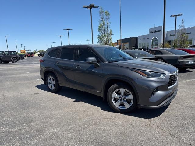 2021 Toyota Highlander Hybrid LE