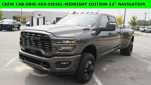 2025 RAM Ram 3500 RAM 3500 BIG HORN CREW CAB 4X4 8 BOX