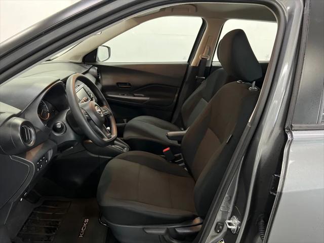2024 Nissan Kicks S Xtronic CVT