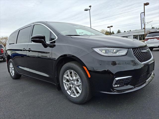 2025 Chrysler Pacifica PACIFICA SELECT