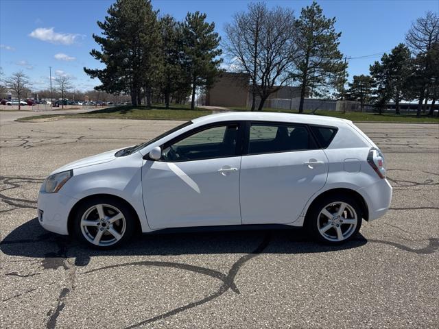 Used 2010 Pontiac Vibe For Sale in Waterford Twp, MI