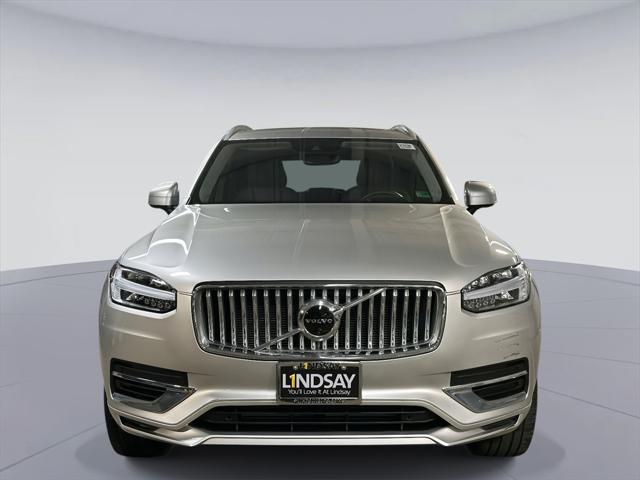 2022 Volvo XC90 Recharge T8 Inscription Extended Range 6P