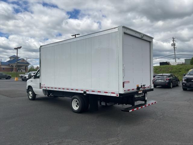 2025 Ford E-450 Cutaway Base 17 FT Box Truck