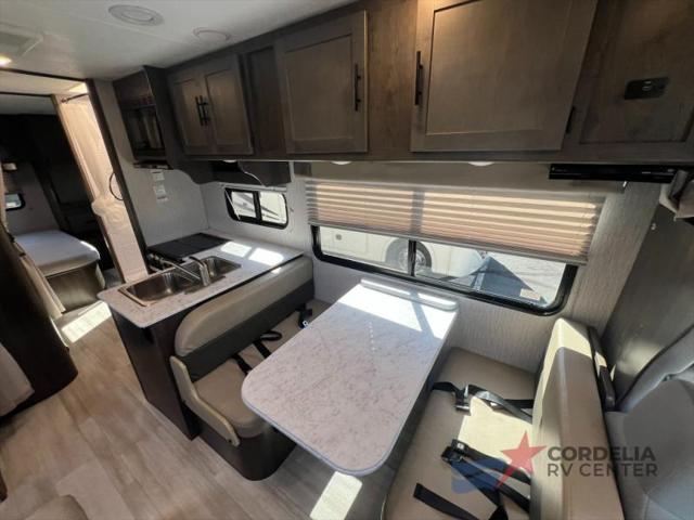 2023 Ford E-350 Cutaway Unknown