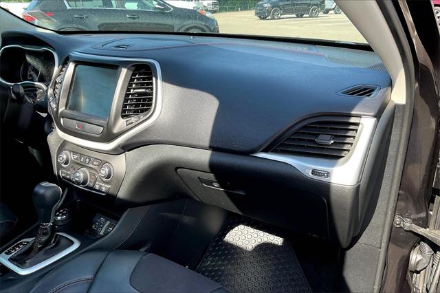 Used 2015 Jeep Cherokee For Sale in Olive Branch, MS