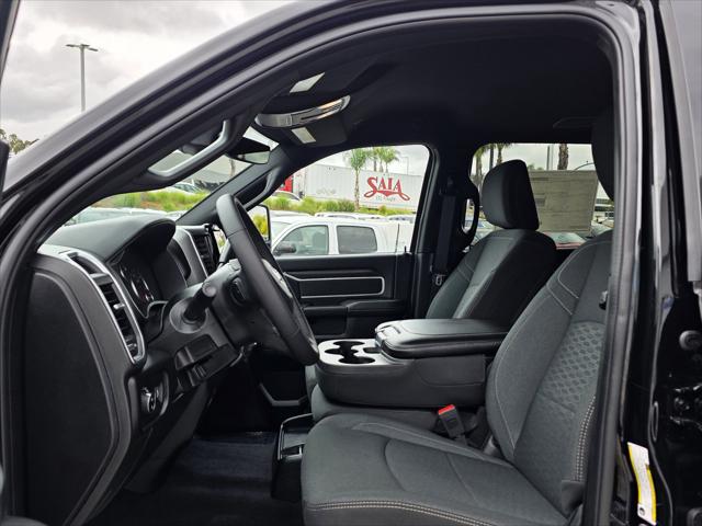 2025 Ram 2500 Big Horn Crew Cab 4x2 8 Box