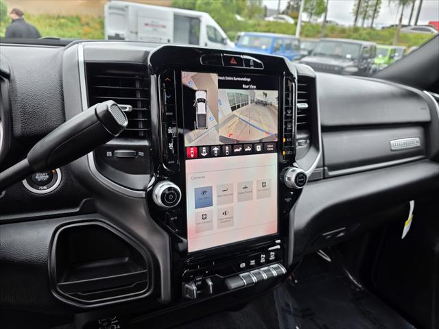 2025 Ram 2500 Big Horn Crew Cab 4x2 8 Box