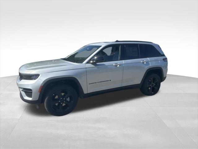 2025 Jeep Grand Cherokee GRAND CHEROKEE ALTITUDE X 4X4