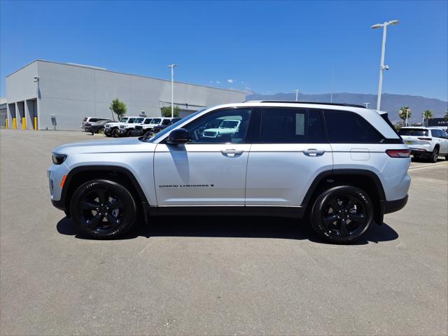 2025 Jeep Grand Cherokee GRAND CHEROKEE ALTITUDE X 4X2