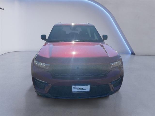 2025 Jeep Grand Cherokee GRAND CHEROKEE LIMITED 4X4 2025 Jeep Grand Cherokee GRAND CHEROKEE LIMITED 4X4