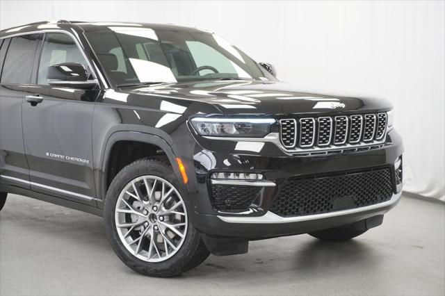 2025 Jeep Grand Cherokee GRAND CHEROKEE SUMMIT 4X4