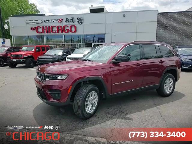 2025 Jeep Grand Cherokee GRAND CHEROKEE LAREDO X 4X4