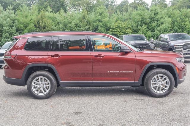 2025 Jeep Grand Cherokee GRAND CHEROKEE L LAREDO X 4X4