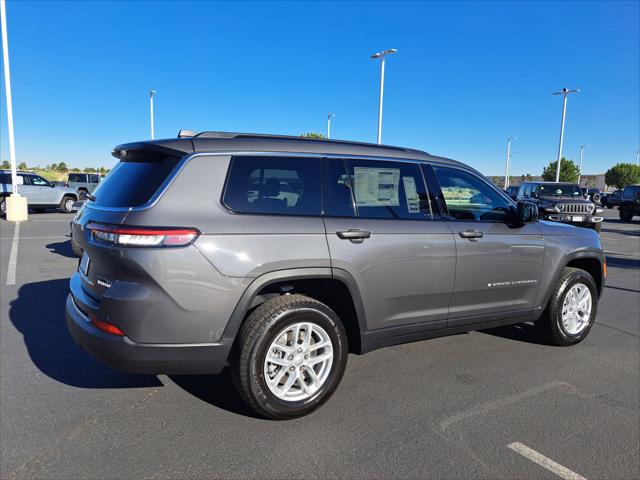 2025 Jeep Grand Cherokee GRAND CHEROKEE L LAREDO 4X4
