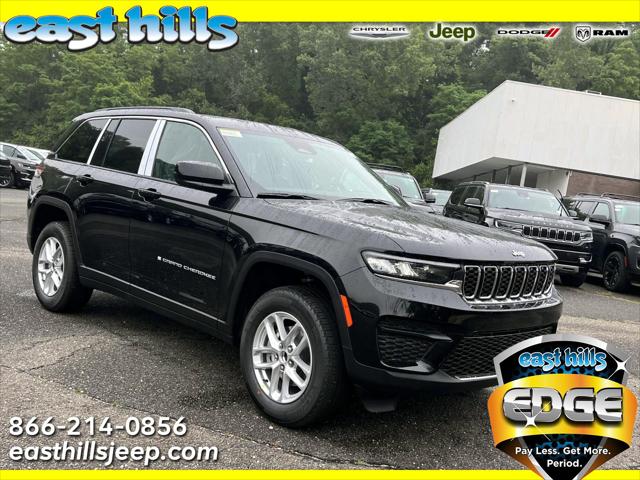2025 Jeep Grand Cherokee GRAND CHEROKEE LAREDO X 4X4