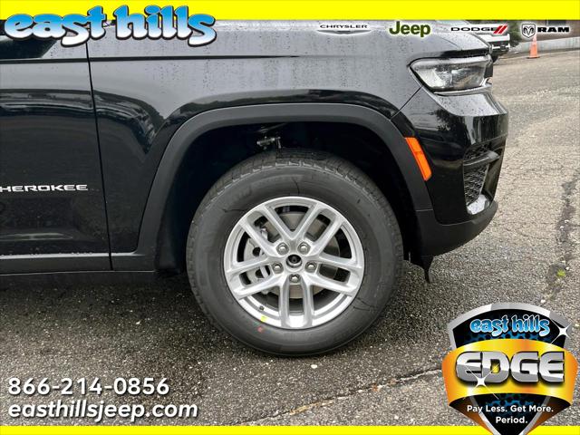 2025 Jeep Grand Cherokee GRAND CHEROKEE LAREDO X 4X4