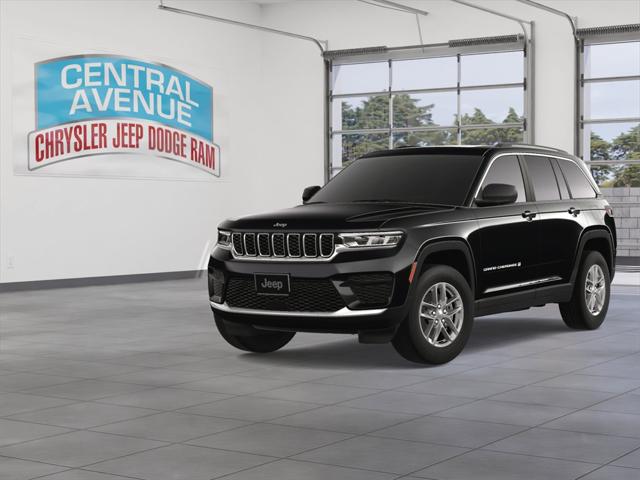 2025 Jeep Grand Cherokee GRAND CHEROKEE LAREDO X 4X4