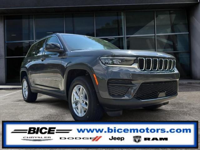 2025 Jeep Grand Cherokee GRAND CHEROKEE LAREDO X 4X2